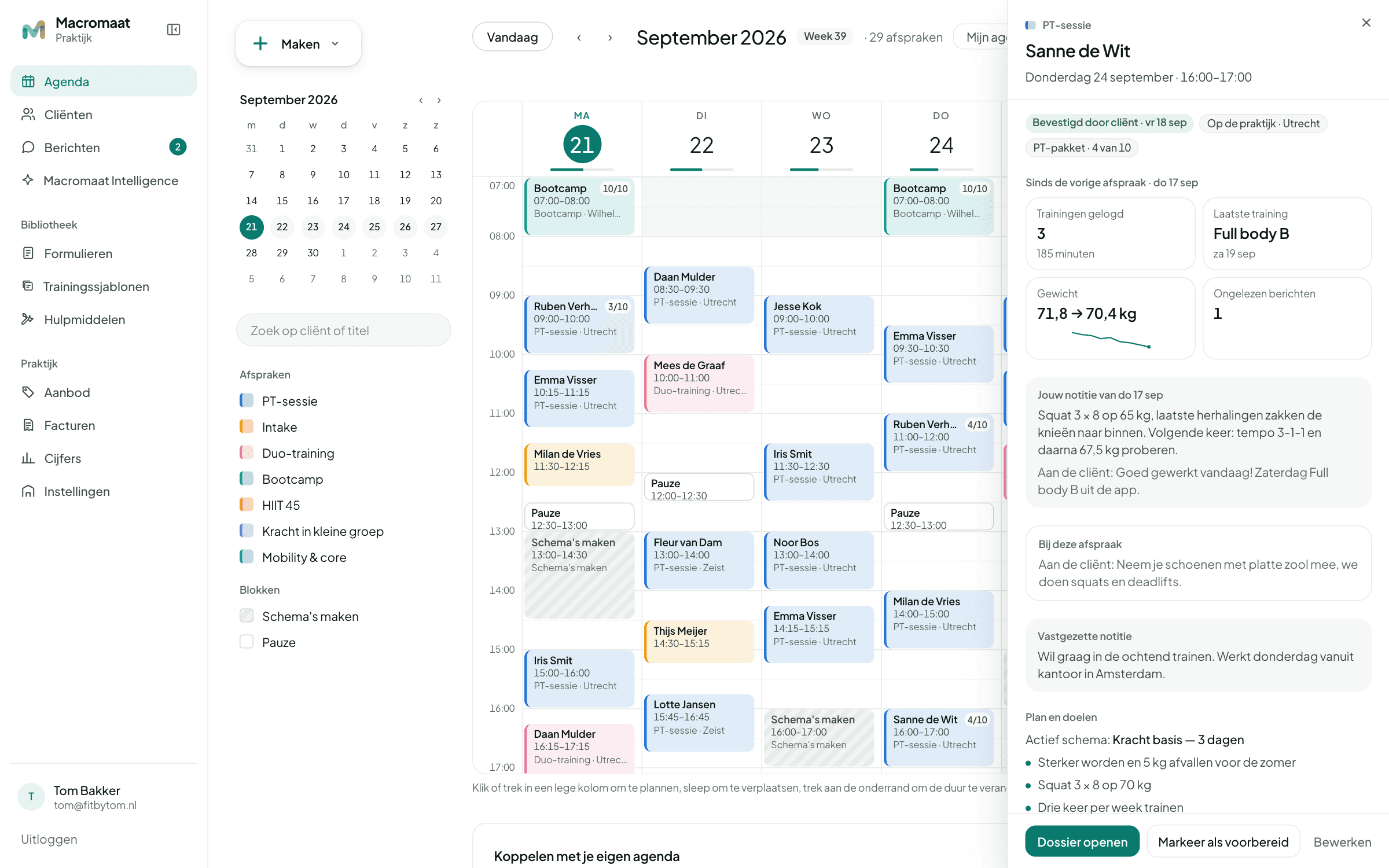 De agenda met het voorbereidingspaneel: trainingen, gewicht, doelen, notities van de vorige keer en snelkoppelingen